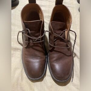Born chukka boots size 12